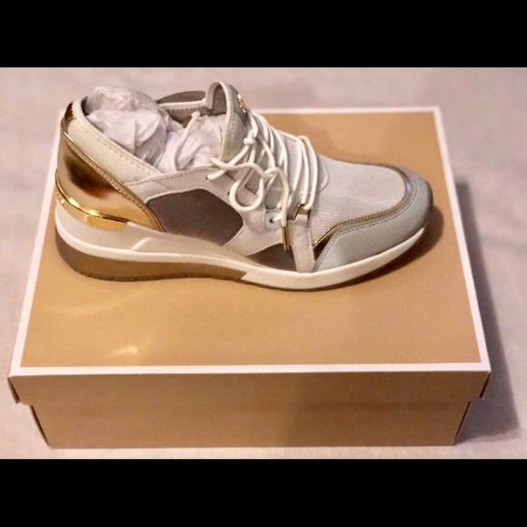 michael kors sneaker scout